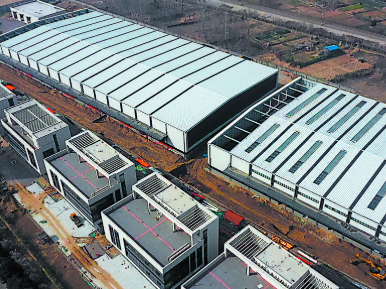  重大項目建設穩步推進